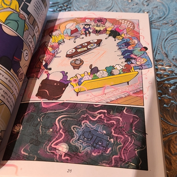 Witches of Brooklyn, What the Hex, Graphic Novel Volume Number 2 - Picture 7 of 7